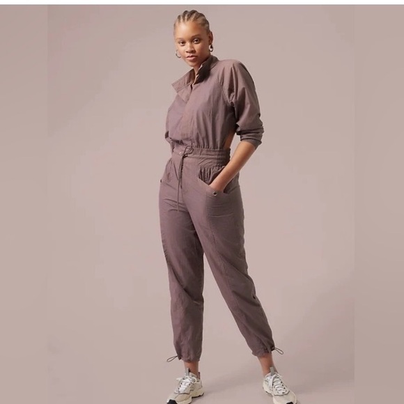 ATHLETA x ALICIA KEYS UTLITY JUMPSUIT - Picture 14 of 15
